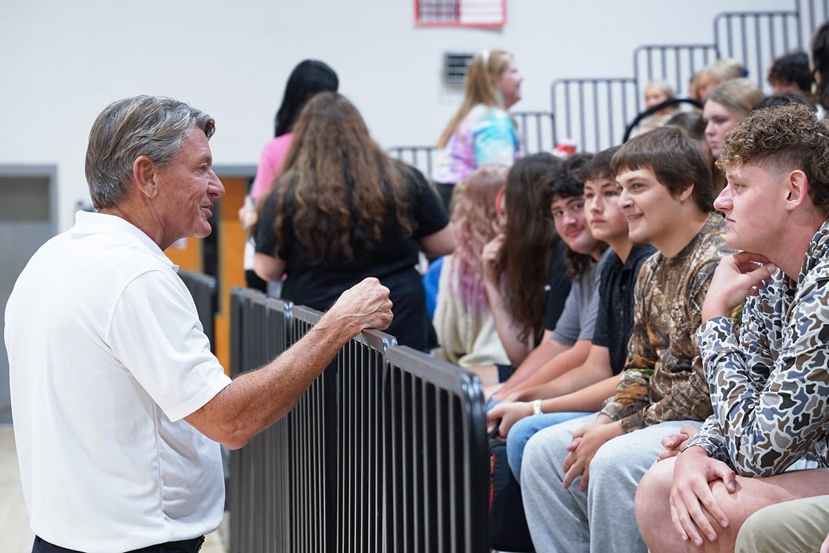 University of Tennessee System Head Visits Rural Schools