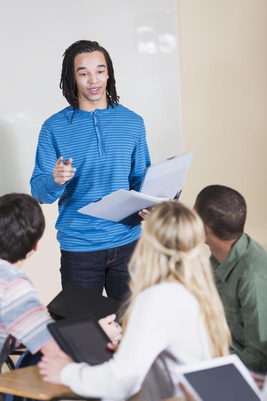 how do presentations help students