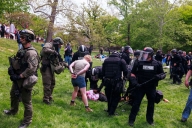 Police arrest protesters at Indiana University at Bloomington