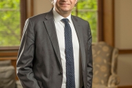 A photo of Vanderbilt University Chancellor Daniel Diermeier.