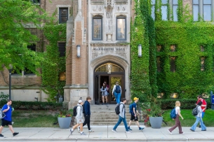 Students on the first day of fall semester at Marquette University