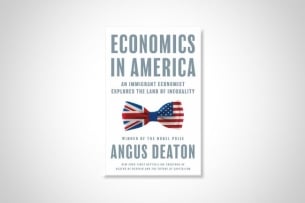 The cover of Economics in America by Angus Deaton