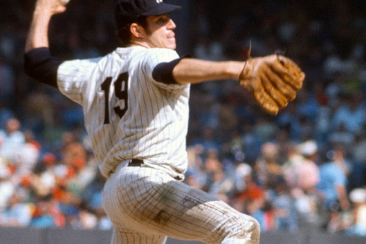 New York Yankee Fritz Peterson throws a pitch during a 1972 game.
