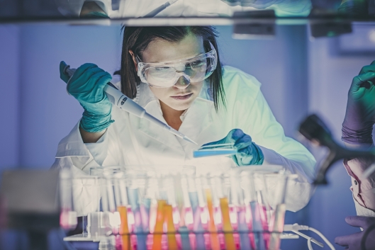 Woman working in a lab