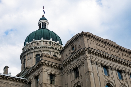 A picture of the dome of the Indiana statehouse
