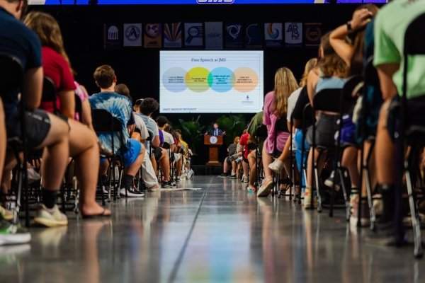 New scholar orientations go manner past mixers and excursions