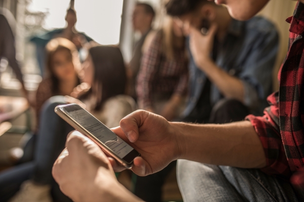 Universities use apps to provide health education Universities use apps to provide health education