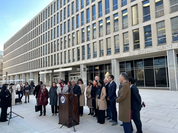 Hill Dems protesto aos planos de Trump de desmantelar o Departamento de Instrução