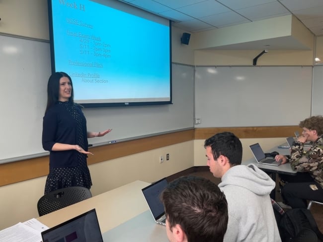 Veronica Stewart, career center director at Bryant University, teaches a lecture to first-year students.