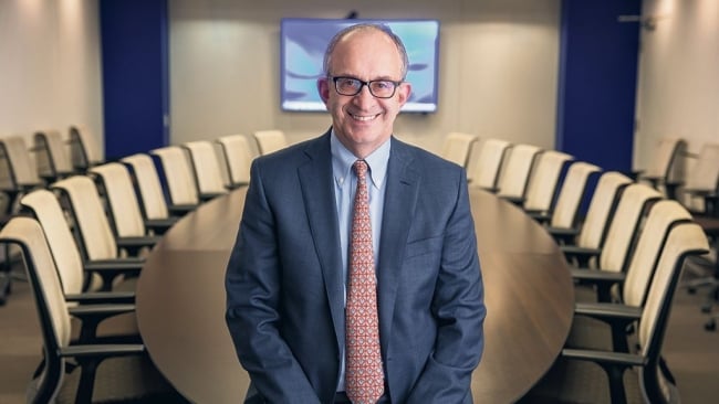 A photo of Touro University president Alan Kadish.