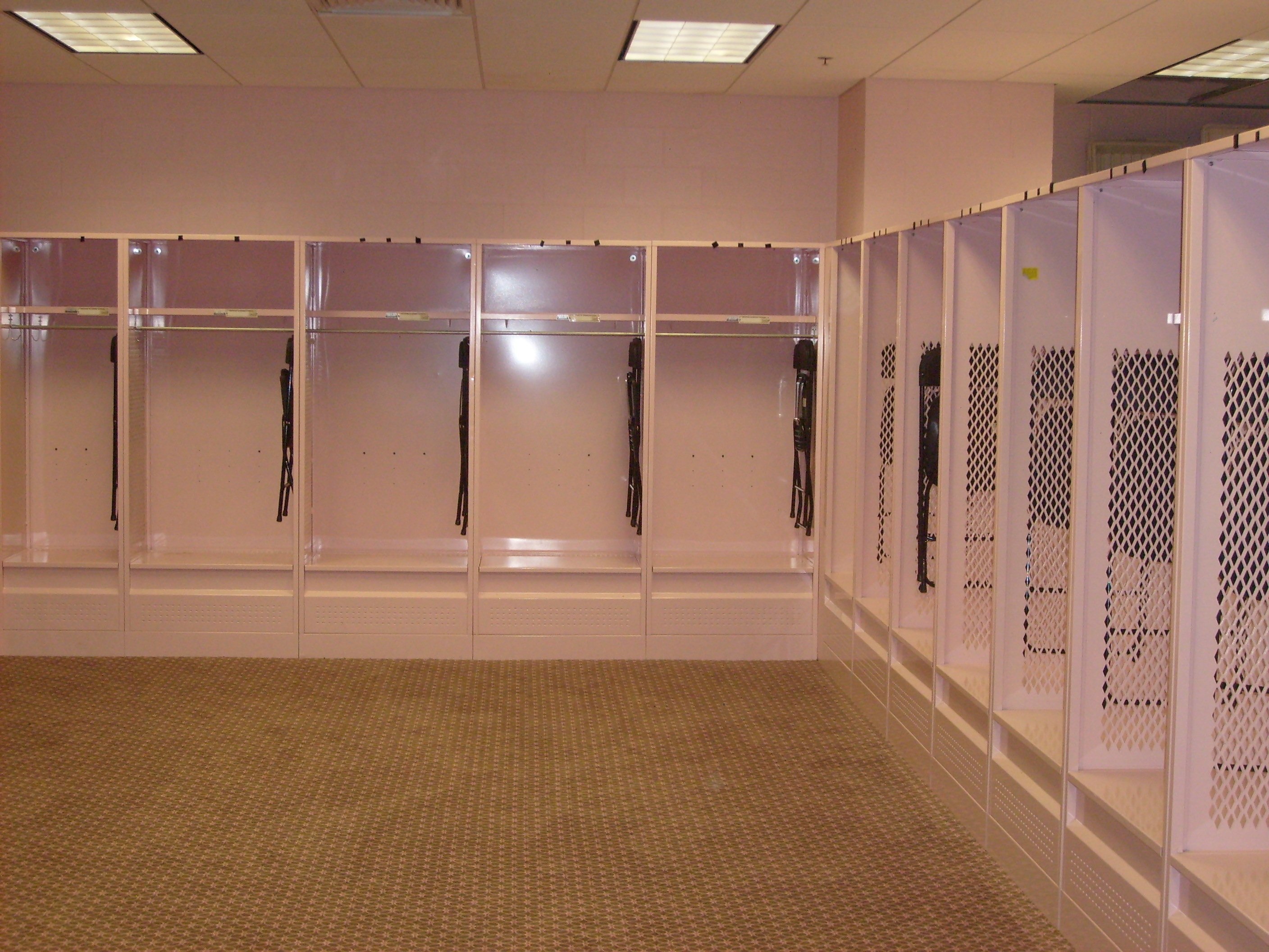 Professors Robots Protest U Of Iowa S Pink Locker Room