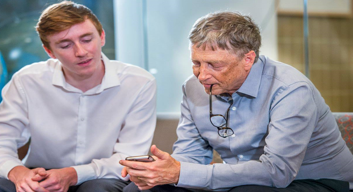 Bill Gates on a visit to the Georgia State campus.