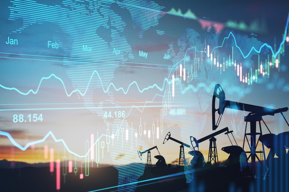 Oil prices boom amid pressure to divest from fossil fuels - Vimarsana News