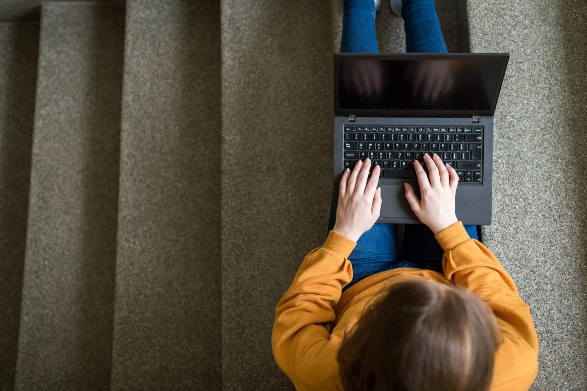 Democrats want more oversight of online program providers