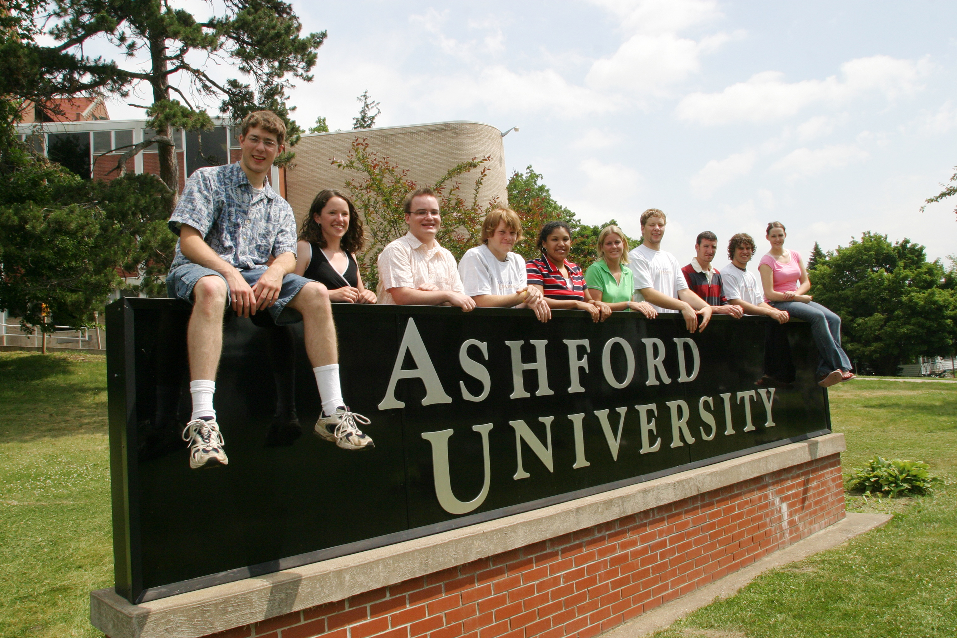 Ashford U&#39;s closure and what it says about for-profit higher ed